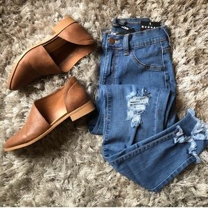 Distressed Skinny Jeans